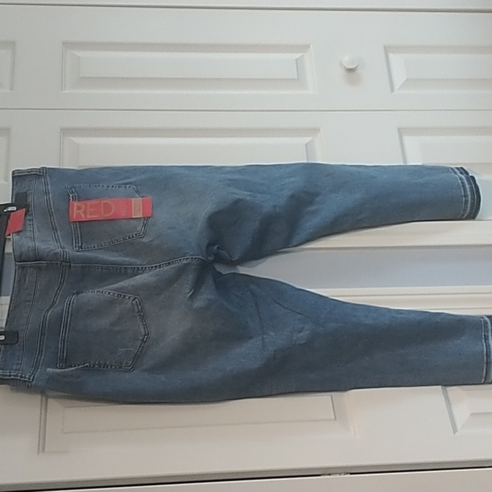 Forever 21 Celebrity Pink Skinny Distressed Raw Hem Ankle Jeans sz plus 22 - Picture 9 of 15